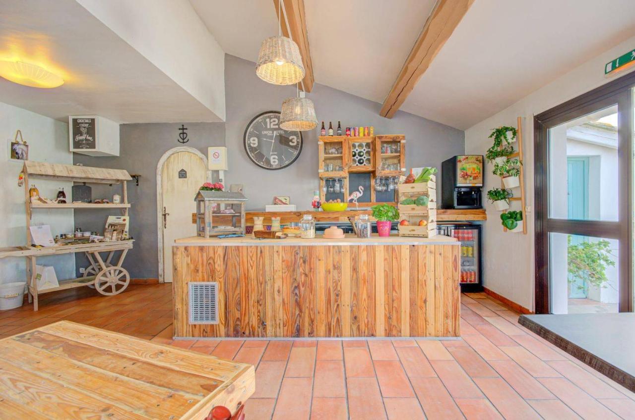 Hotel La Palunette Σαιντ-Μαρί-ντε-λα-Μερ Εξωτερικό φωτογραφία