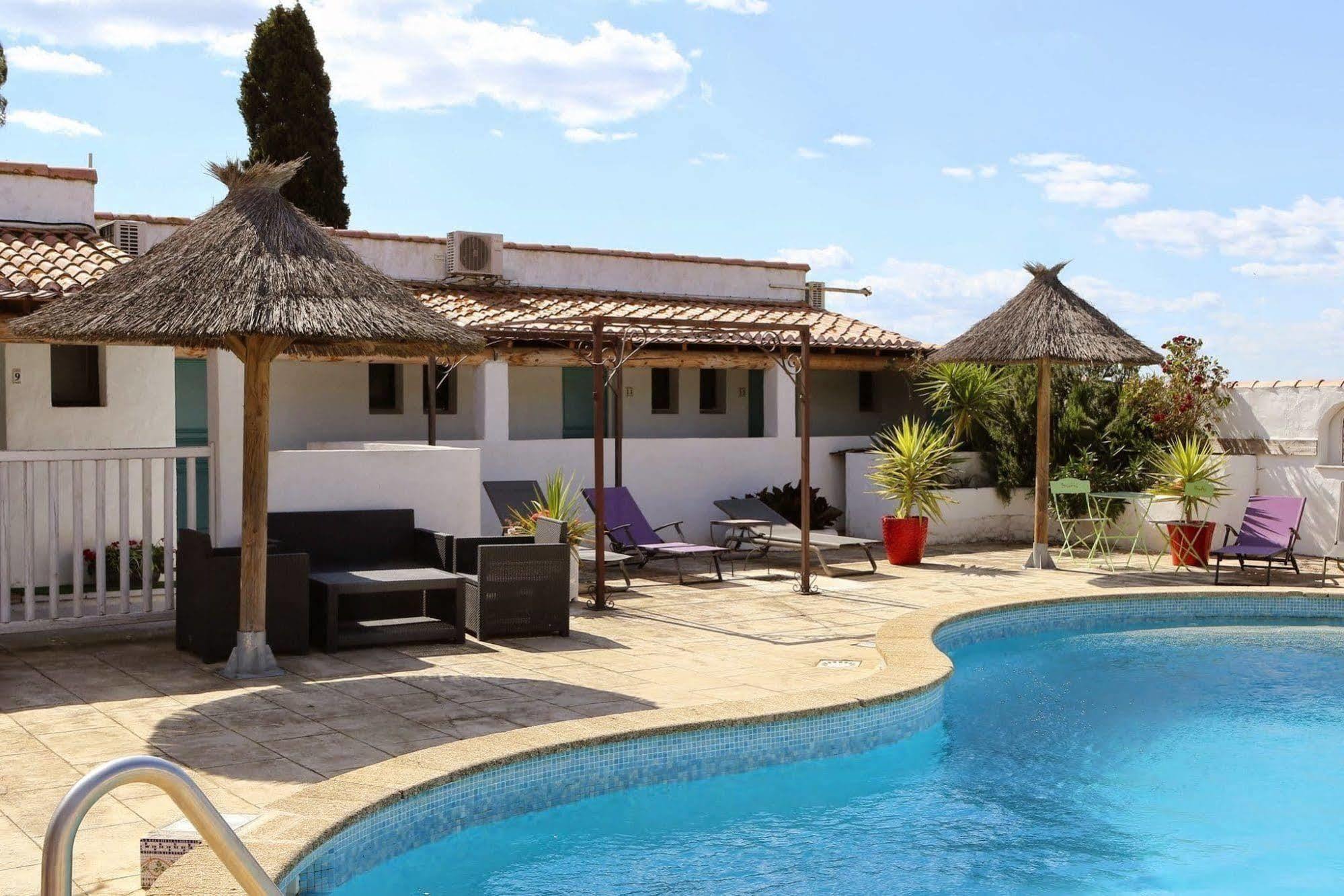 Hotel La Palunette Σαιντ-Μαρί-ντε-λα-Μερ Εξωτερικό φωτογραφία